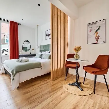 - Le Monge - Centre Historique Apartment